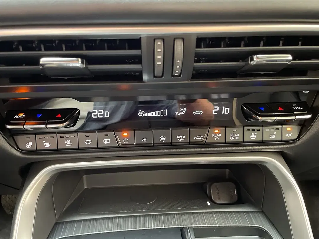 Mazda CX-80 e-SKYACTIV PHEV Homura Plus - Thumbnail 15