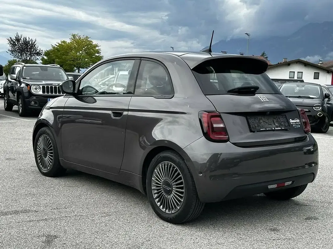 Fiat 500e EV Icon - Thumbnail 4