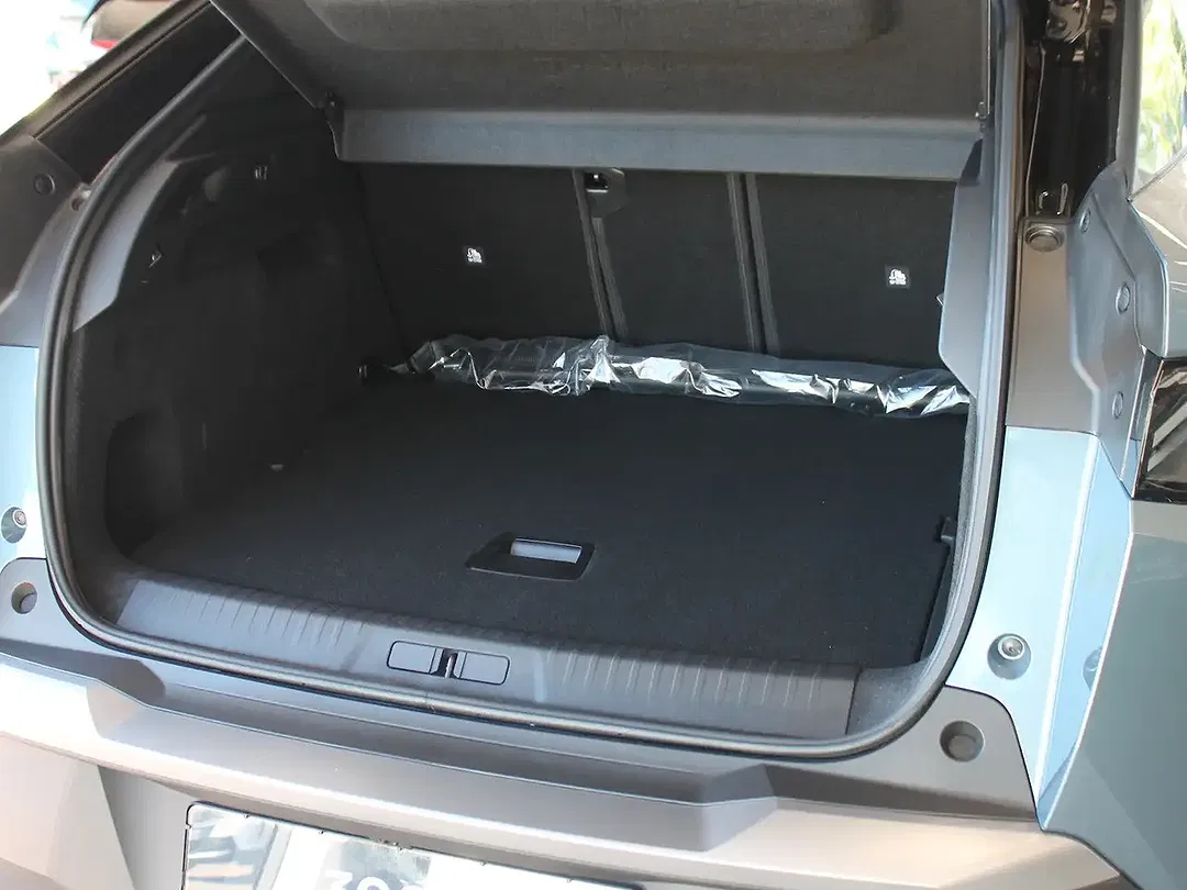 Peugeot 3008 145 e-DSC6 Hybrid GT - Thumbnail 7