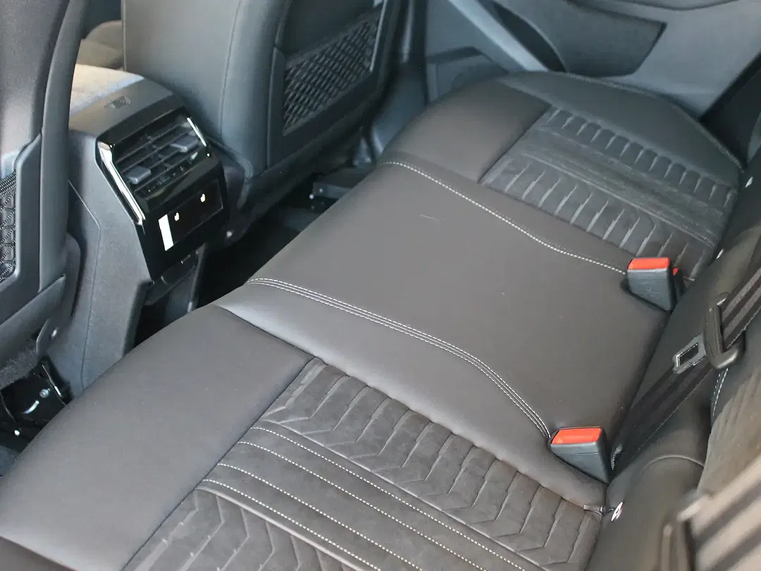 Peugeot 3008 145 e-DSC6 Hybrid GT - Thumbnail 9