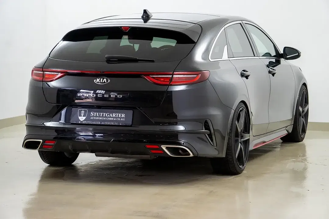 Kia ProCeed / pro_cee'd 1.6 T-GDI DCT GT - Thumbnail 6
