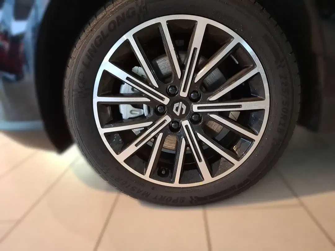 Leapmotor B10 - Thumbnail 10