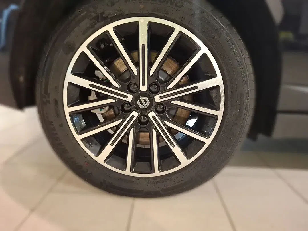 Leapmotor B10 - Thumbnail 8