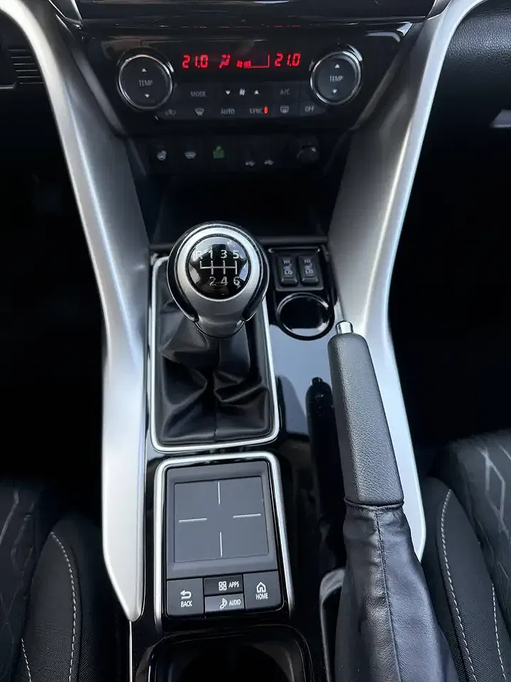 Mitsubishi Eclipse Cross 1.5 Turbo Active+ - Thumbnail 13