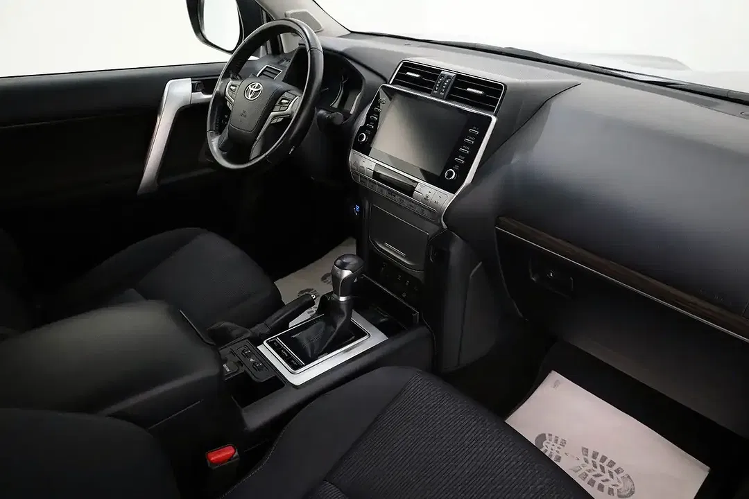 Toyota Land Cruiser Comfort - foto 2