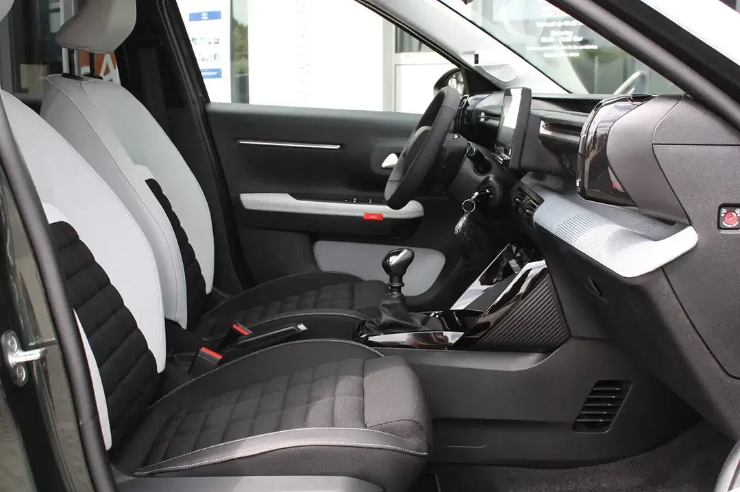 Citroen C3 Aircross THP Plus - Thumbnail 12