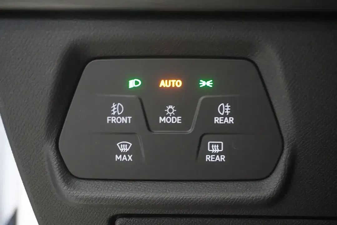 CUPRA Formentor PHEV DSG - Thumbnail 14