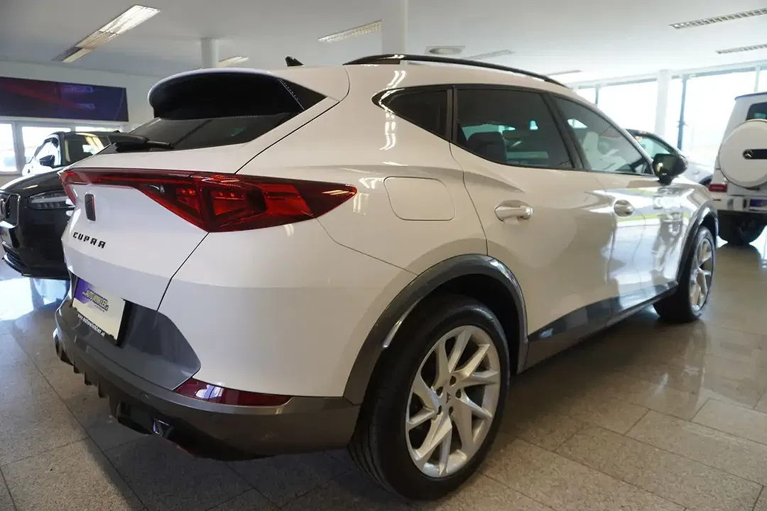 CUPRA Formentor PHEV DSG - Thumbnail 5