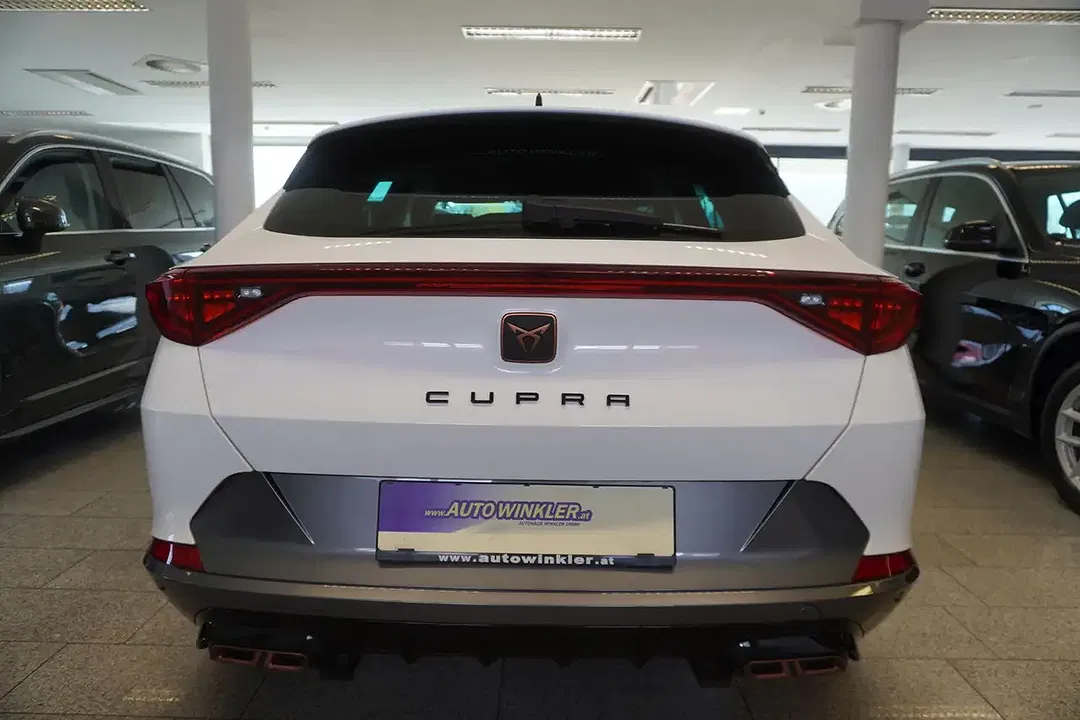 CUPRA Formentor PHEV DSG - Thumbnail 6
