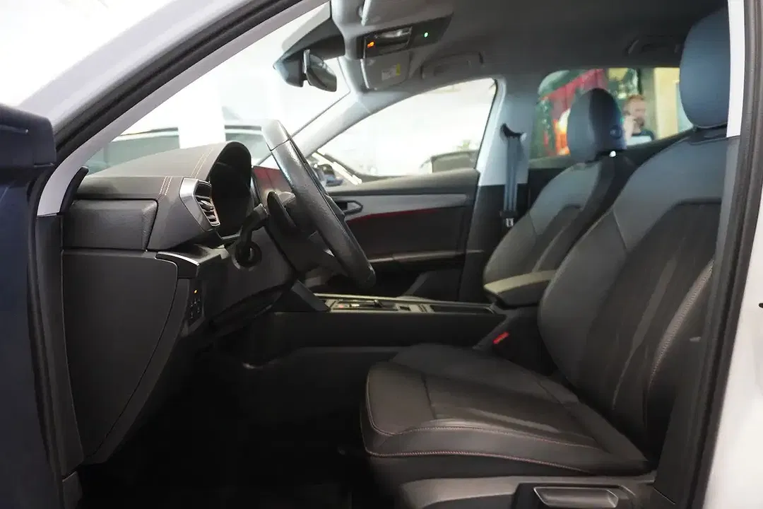 CUPRA Formentor PHEV DSG - Thumbnail 8