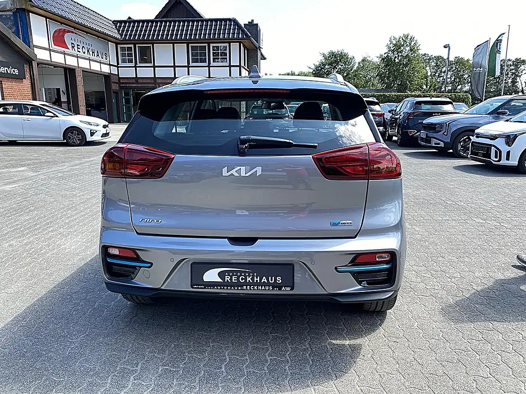 Kia Niro Vision - Thumbnail 4
