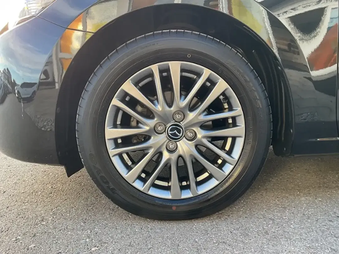 Mazda 2 Exclusive-Line - Thumbnail 10