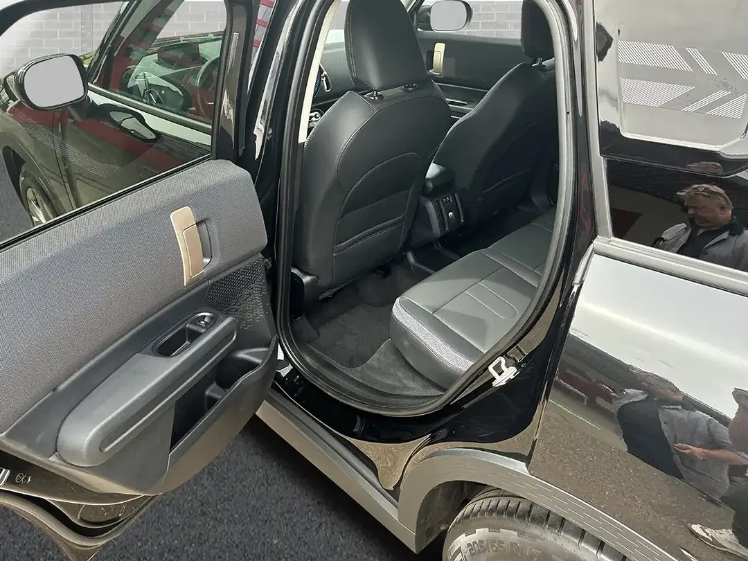 MINI Countryman C - Thumbnail 8