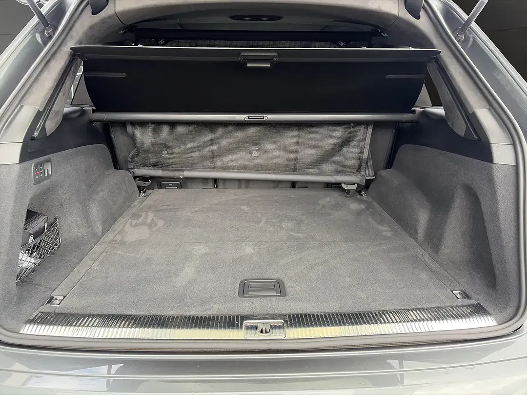 Audi SQ7 4.0 TFSI - foto 15