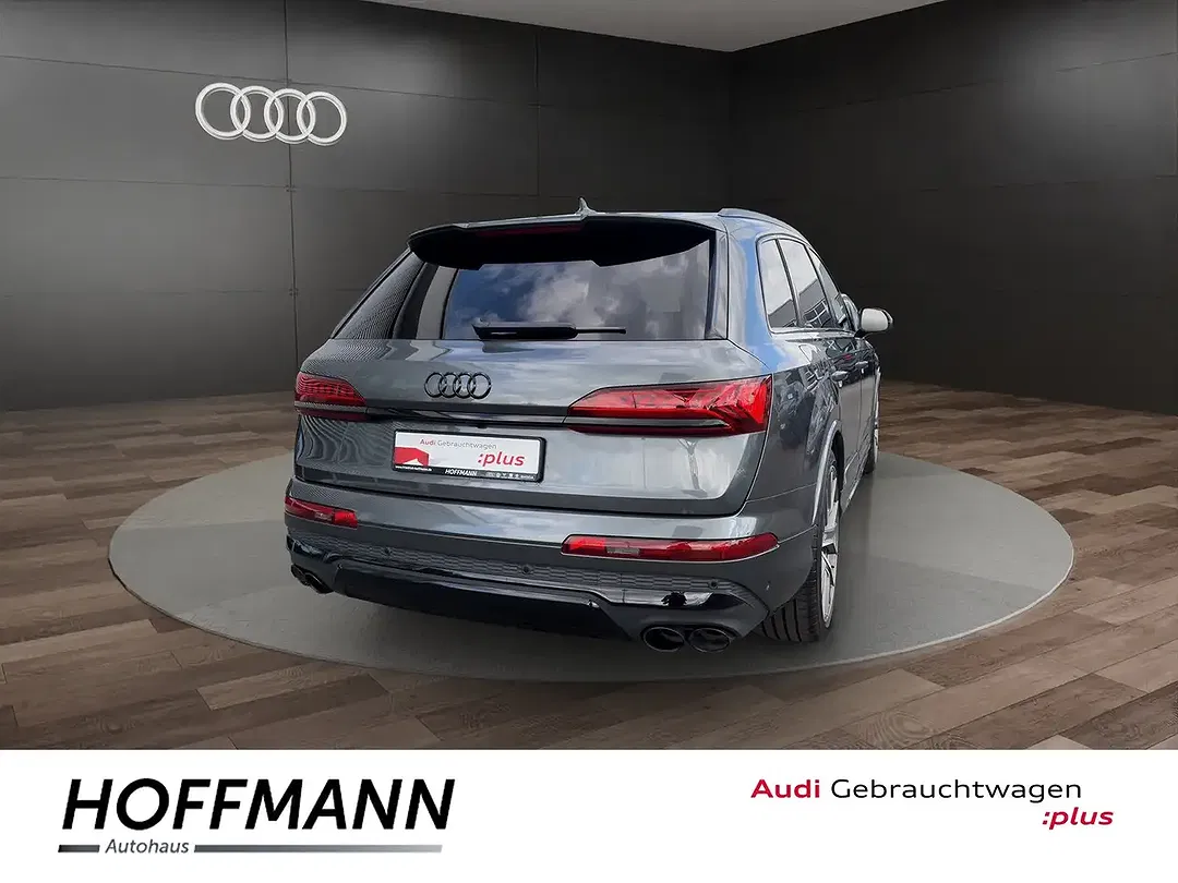 Audi SQ7 4.0 TFSI - foto 2