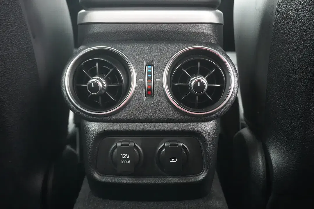 Kia Stinger 3.3 4WD GT - Thumbnail 16