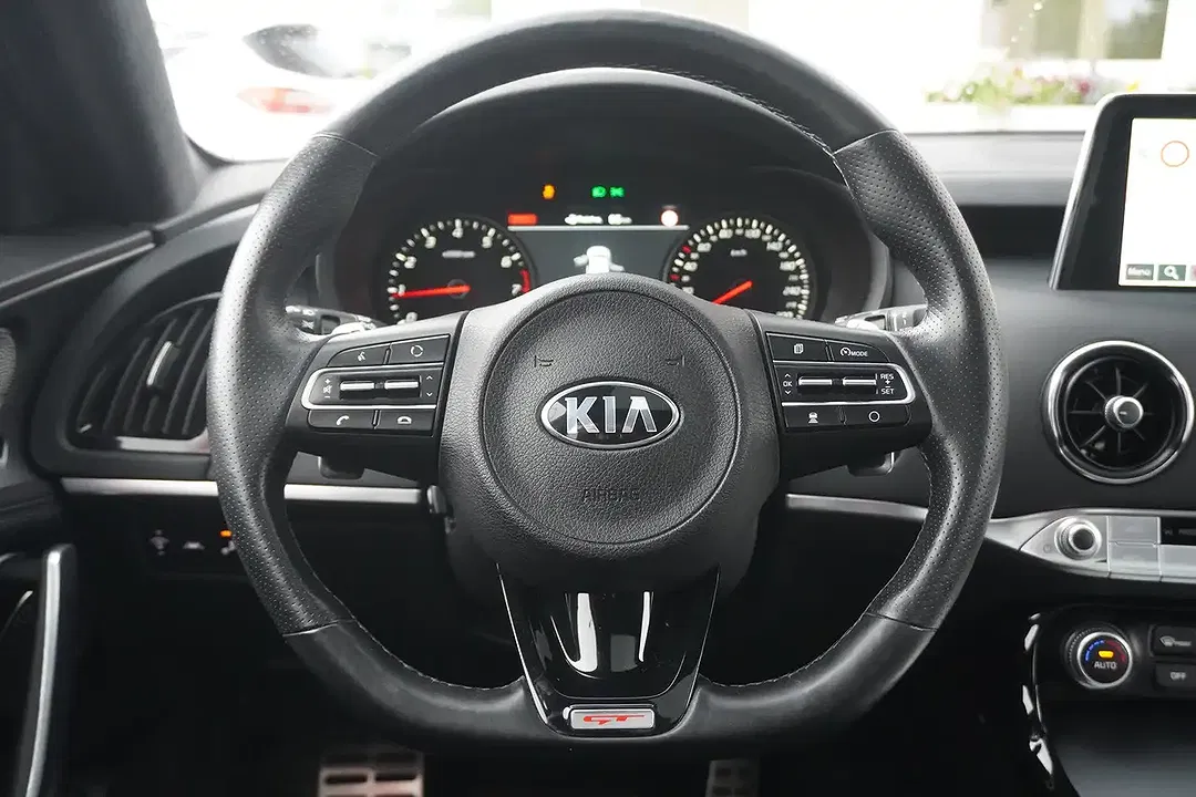 Kia Stinger 3.3 4WD GT - Thumbnail 19