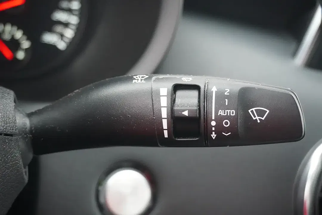 Kia Stinger 3.3 4WD GT - Thumbnail 23