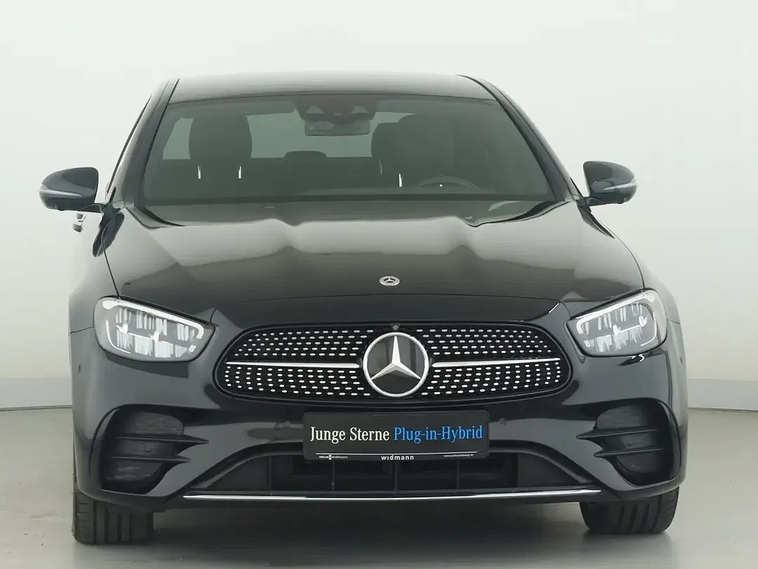 Mercedes-Benz E 300 AMG - Thumbnail 3