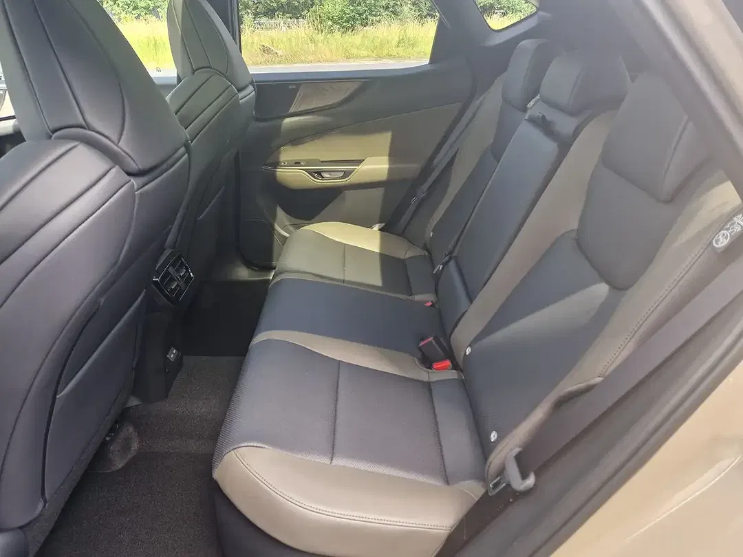 Lexus NX 350h Overtrail - Thumbnail 9