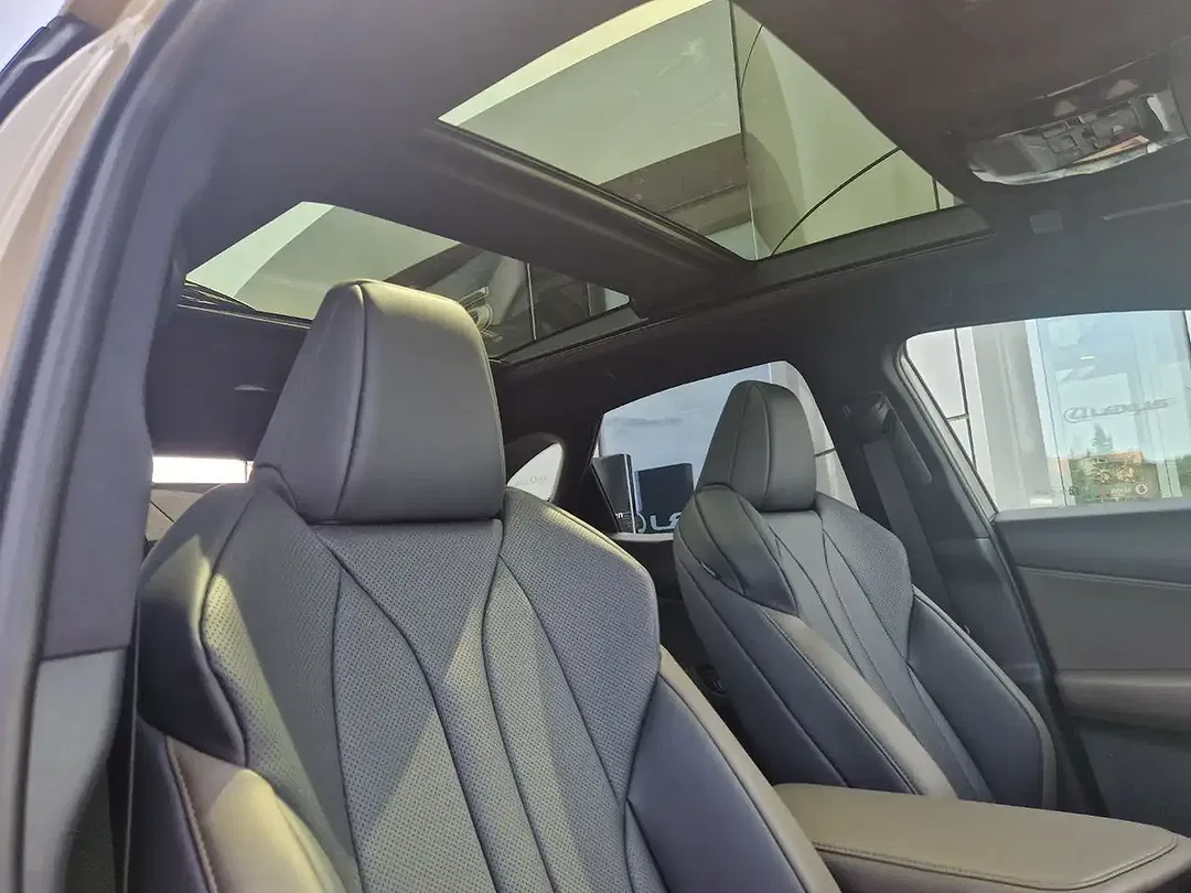 Lexus NX 350h Overtrail - Thumbnail 12