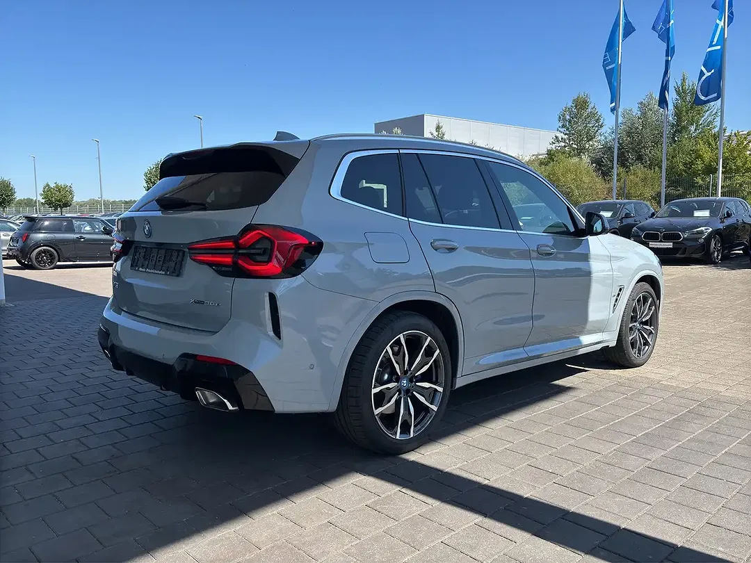 BMW X3 xDrive M Sport - Thumbnail 5