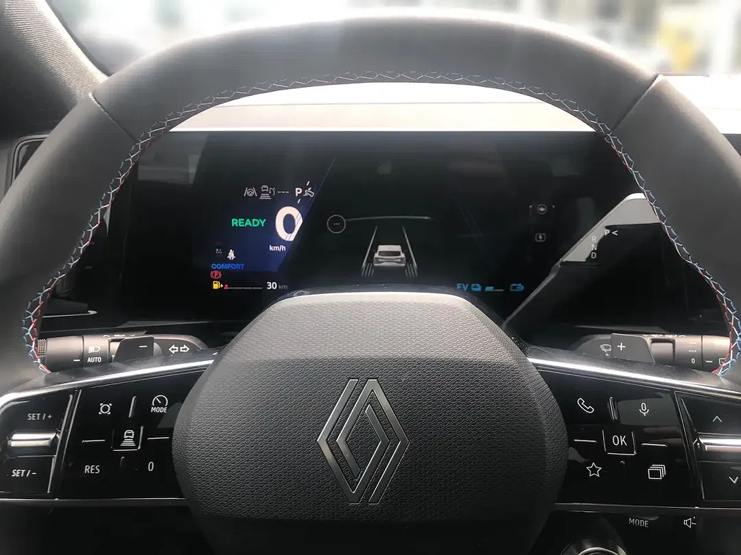 Renault Austral E-Tech Hybrid Esprit Alpine - Thumbnail 8