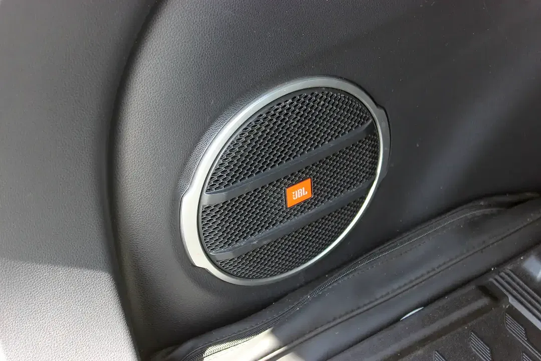 Toyota Corolla Cross Hybrid 4x4 Lounge - Thumbnail 6