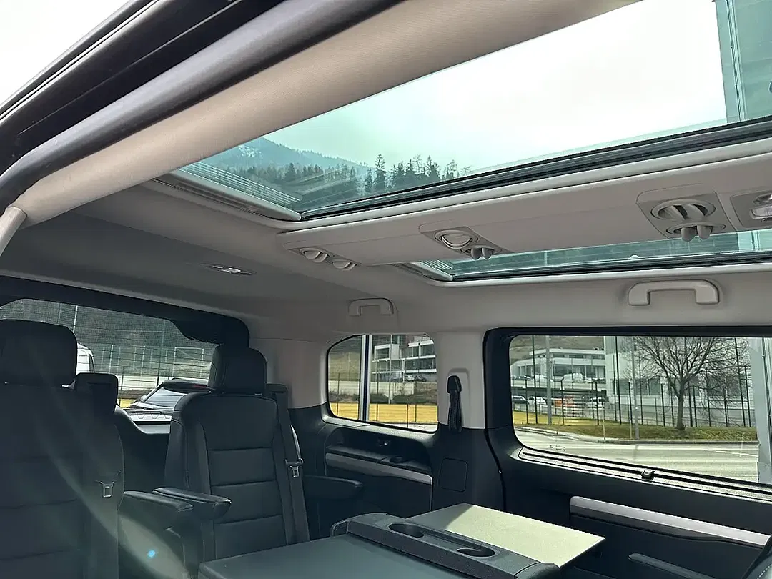 Peugeot e-Traveller Business - Thumbnail 10