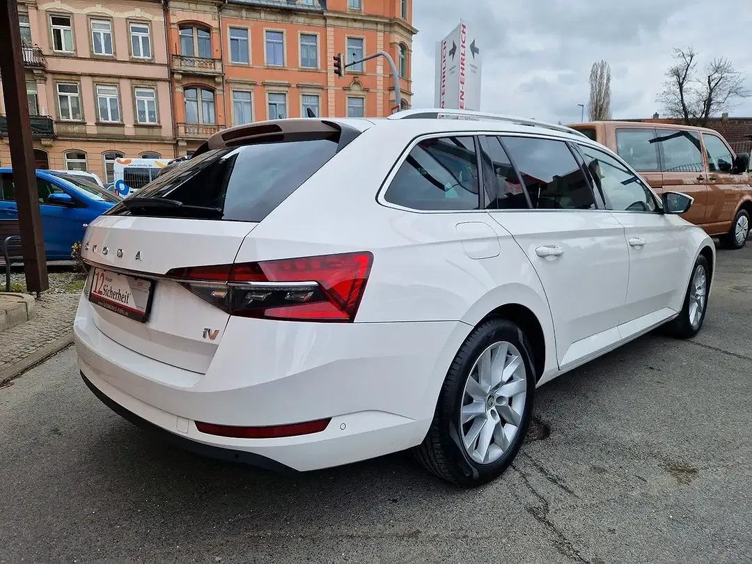 Skoda Superb 1.4 TSI iV Hybrid AUT Combi - Thumbnail 5