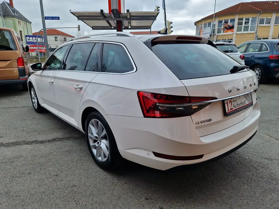 Skoda Superb 1.4 TSI iV Hybrid AUT Combi - Thumbnail 7
