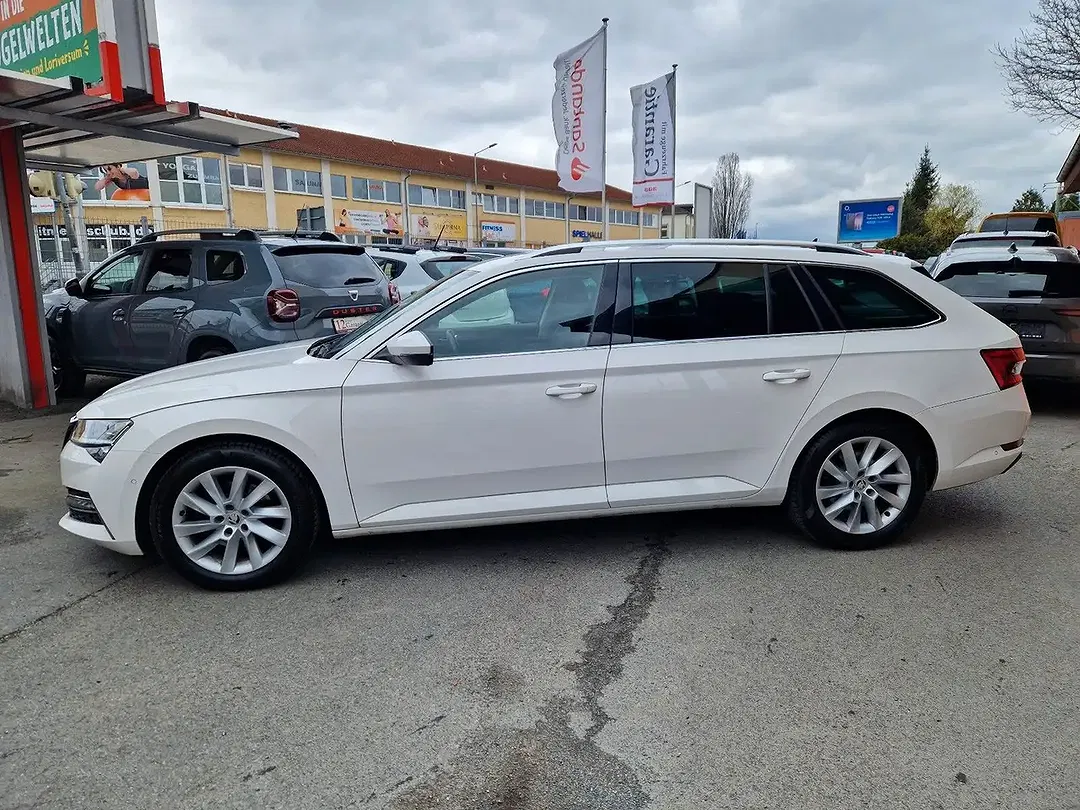 Skoda Superb 1.4 TSI iV Hybrid AUT Combi - Thumbnail 8