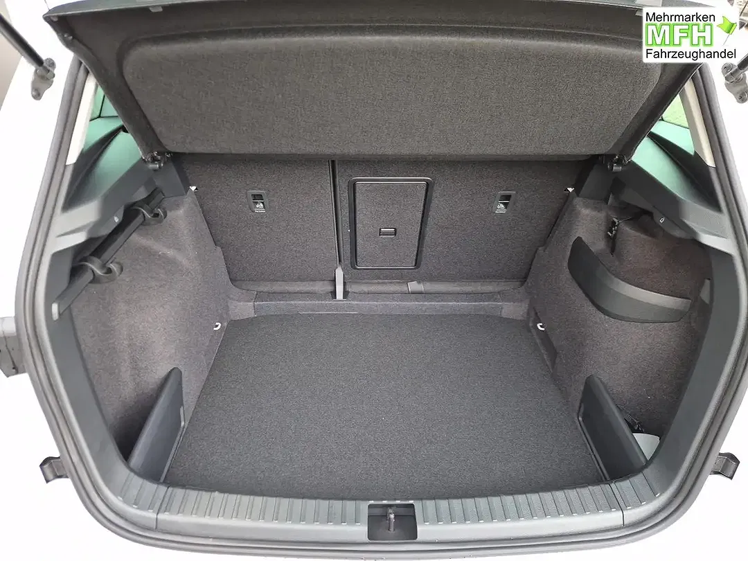 Skoda Karoq 1.5 TSI DSG Selection - Thumbnail 9