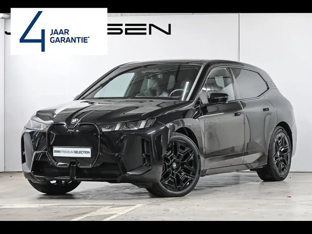 BMW iX xDrive - Thumbnail 1