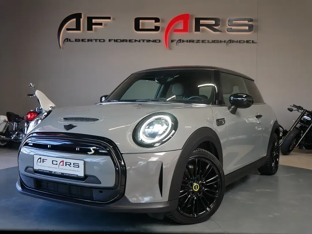 MINI Cooper SE Classic Trim - foto 1