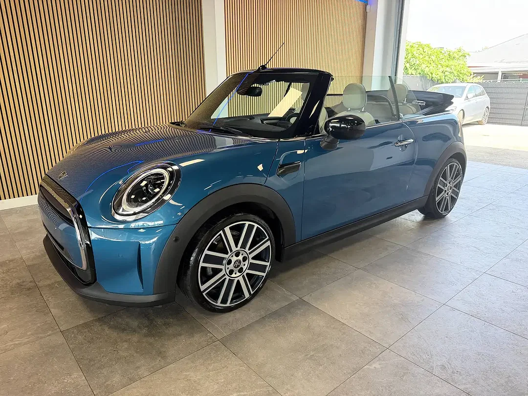 MINI Cooper Cabrio 1.5 - Afbeelding 1