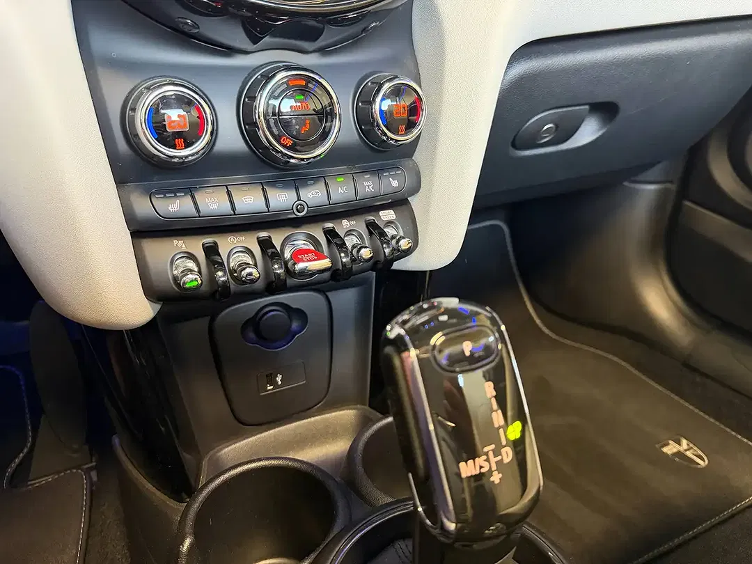 MINI Cooper Cabrio 1.5 - Thumbnail 14