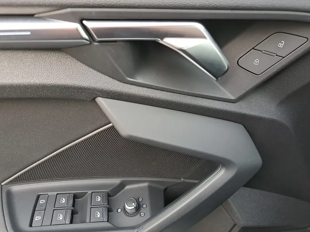 Audi S3 TFSI S tronic quattro Matrix LED - Thumbnail 13
