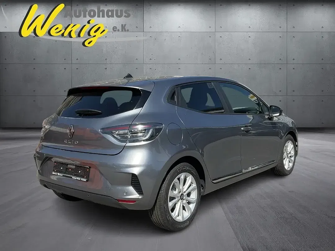 Renault Clio TCe Evolution - Thumbnail 3