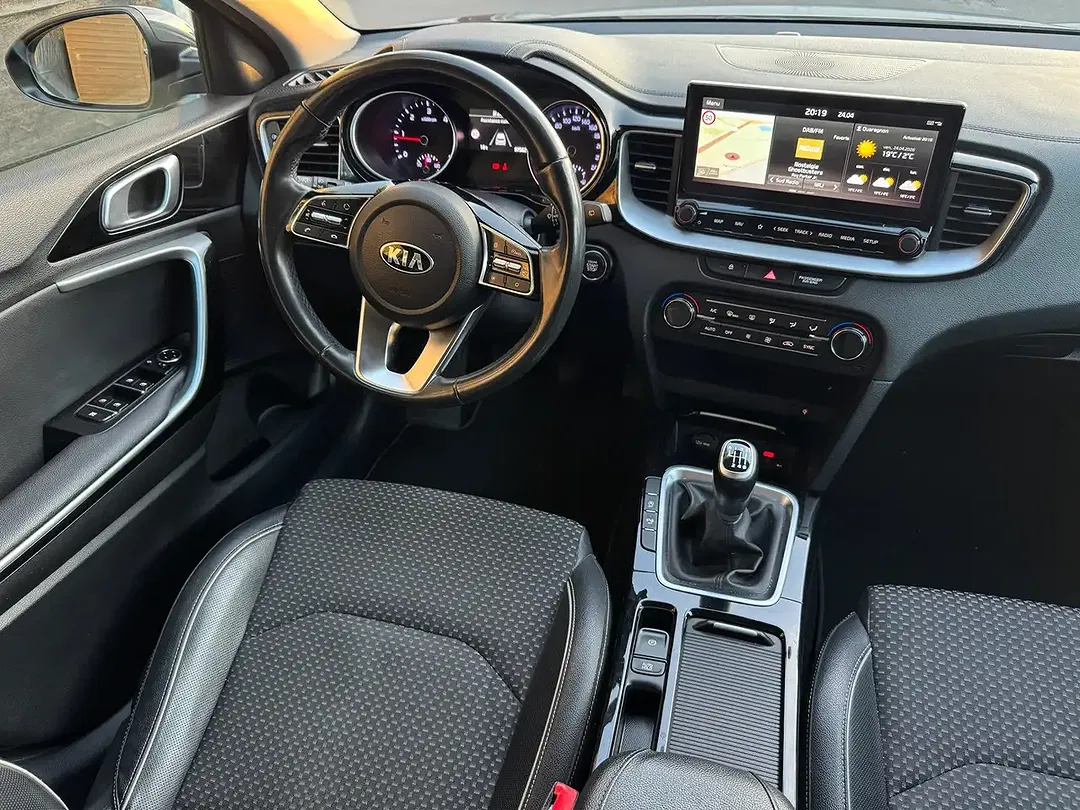 Kia XCeed 1.6 CRDi - Thumbnail 13