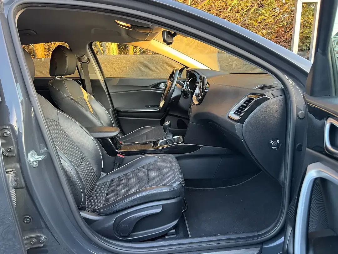 Kia XCeed 1.6 CRDi - Thumbnail 8