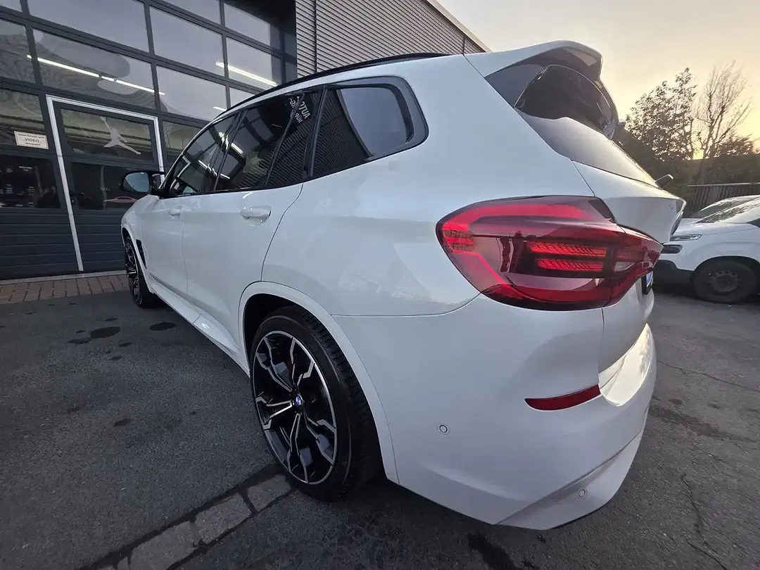 BMW X3 M Competition - Thumbnail 4