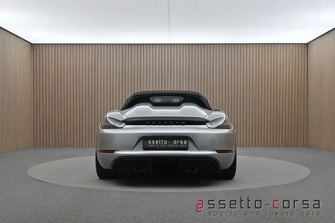 Porsche Boxster - Thumbnail 11
