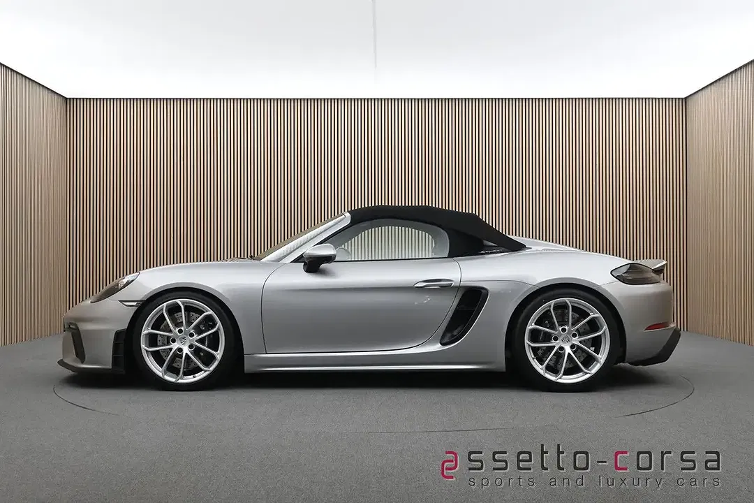 Porsche Boxster - Thumbnail 9