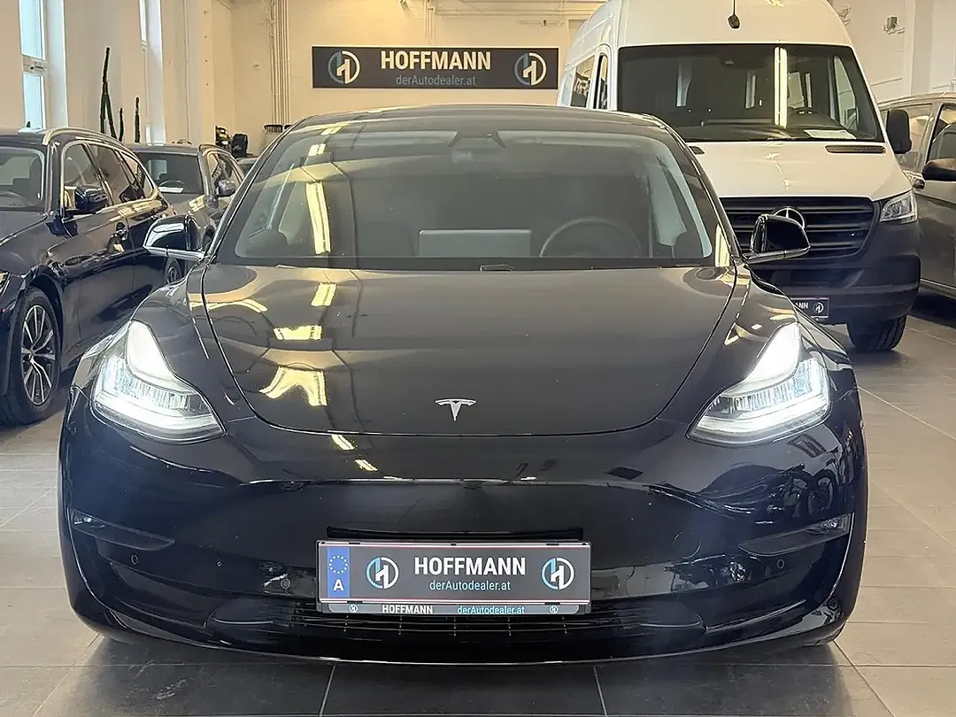 Tesla Model 3 AWD Performance - foto 2