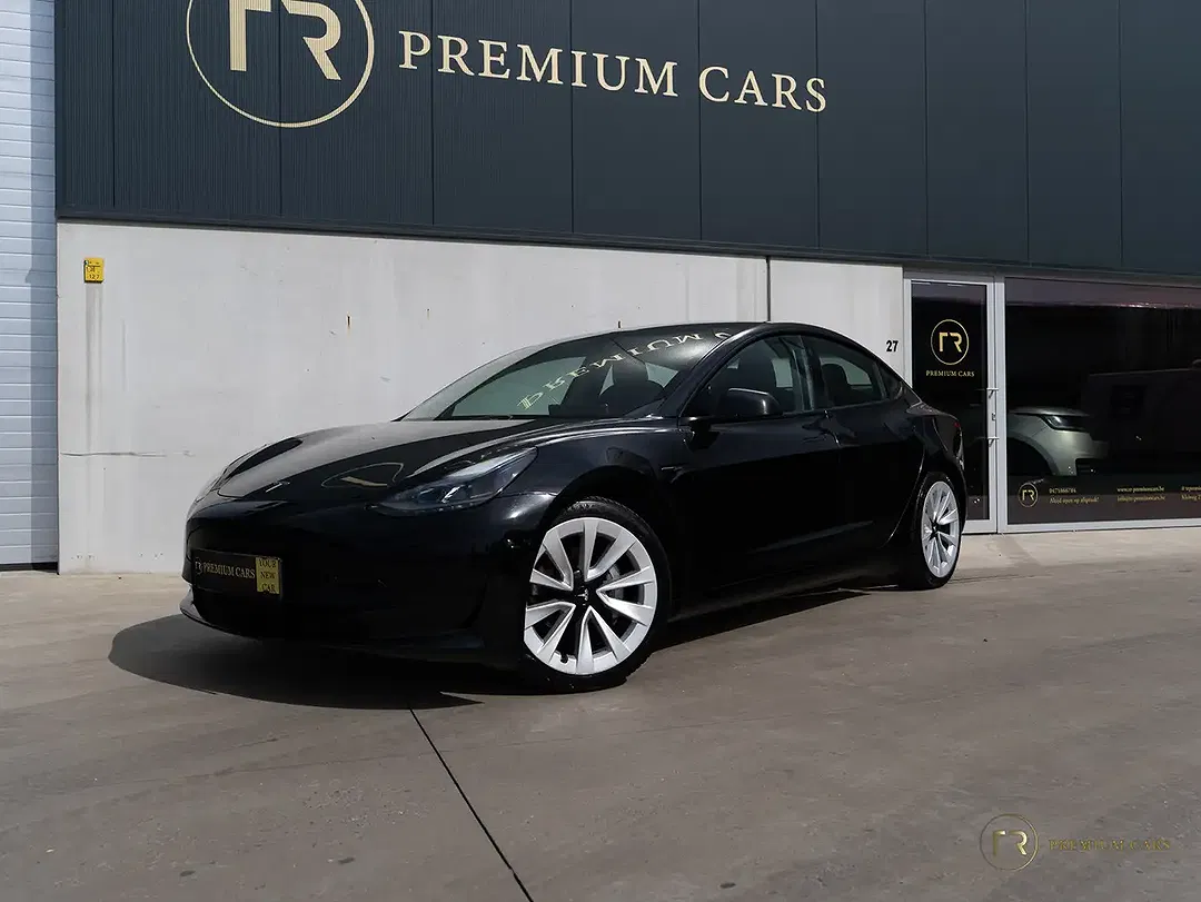 Tesla Model 3 Standard Range Plus - foto 2