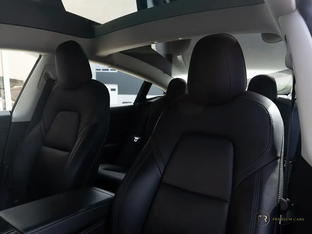 Tesla Model 3 Standard Range Plus - foto 27