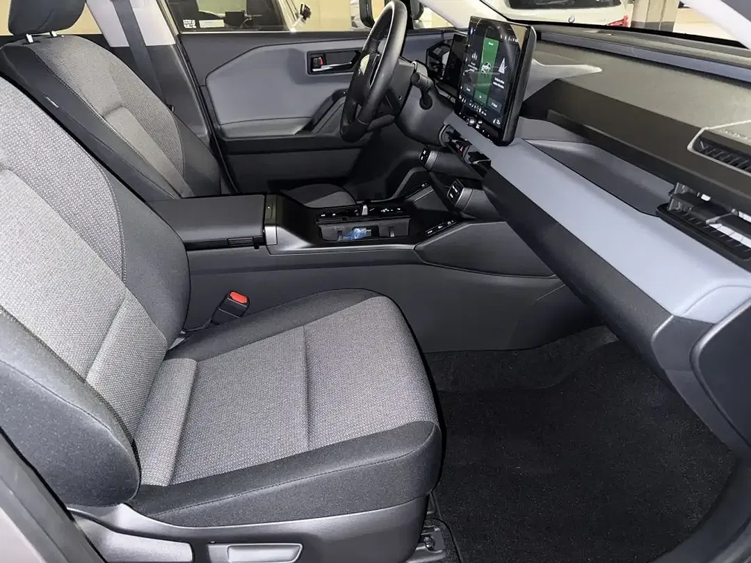 Toyota RAV 4 Hybrid 4x4 Teamplayer - Thumbnail 9