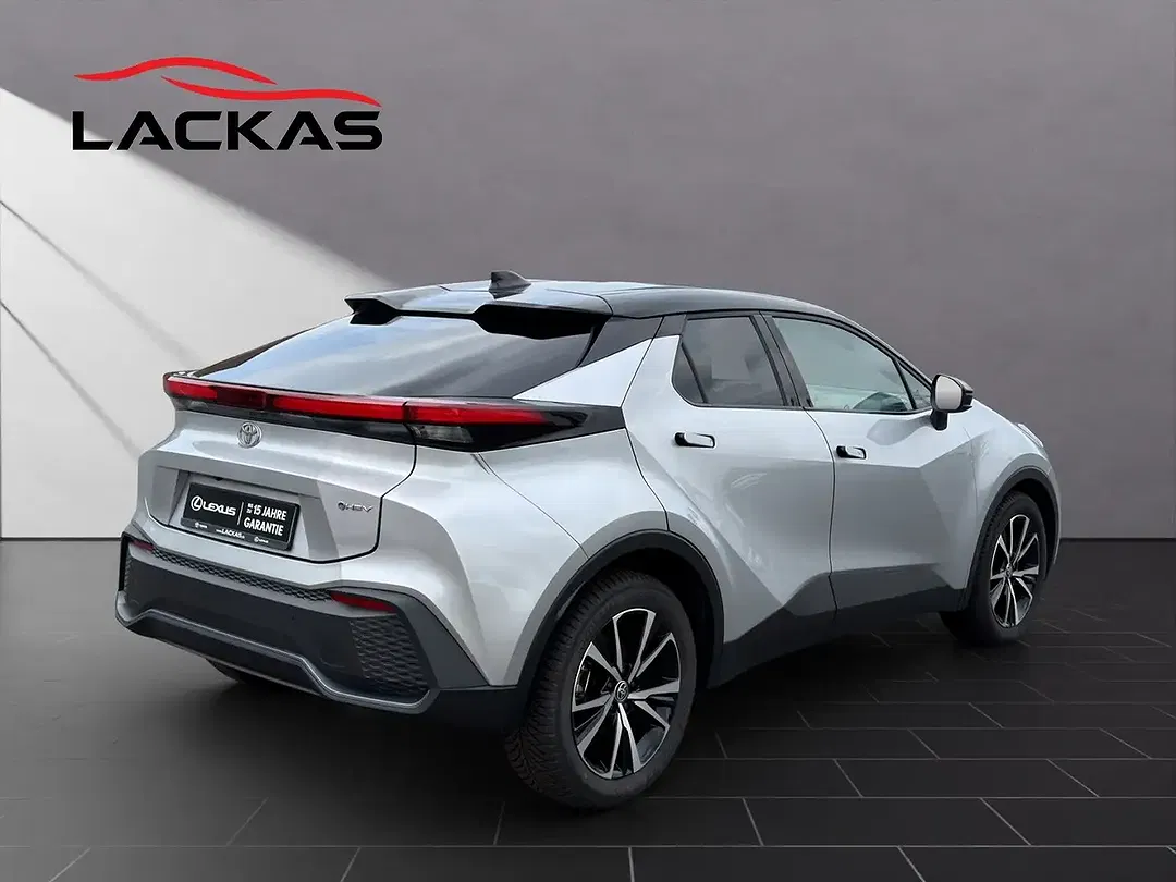 Toyota C-HR Hybrid Team Deutschland - Thumbnail 5