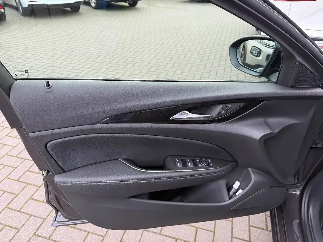 Opel Insignia Elegance GS Line - Thumbnail 7